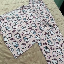 Women’s 2 Pc Hello Kitty Pajama. Size XL