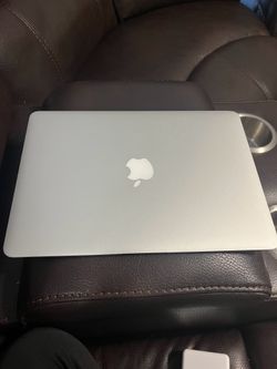 MACBOOK AIR 13” - 2017