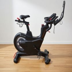 2022 Echelon - Excellent Condition, Screen Malfunction - NY 11418, USA