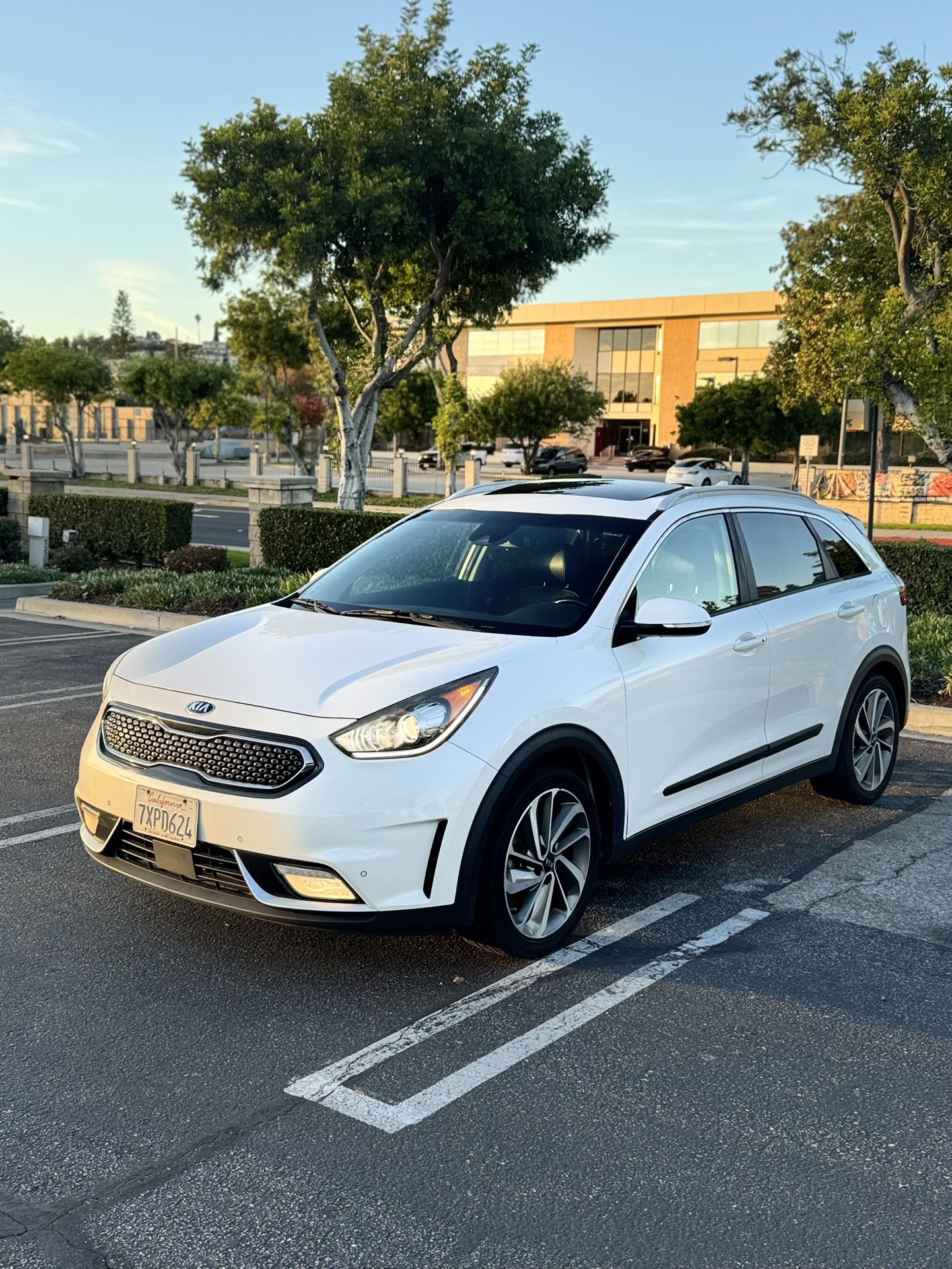 2017 KIA Niro