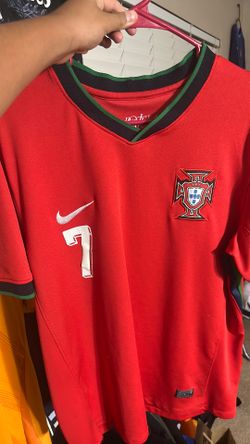 Size large men cr7 24/25