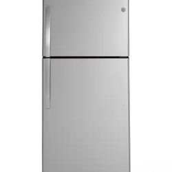 GE Refrigerator With Ice Maker Brand New 