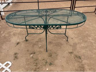 Green Wrought Iron Table 66x38
