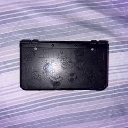 Nintendo 3Ds Super Mario Edition ( Missing Charger ) 