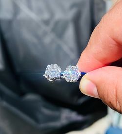 Floral cluster 14k white gold Lab Grown Diamonds