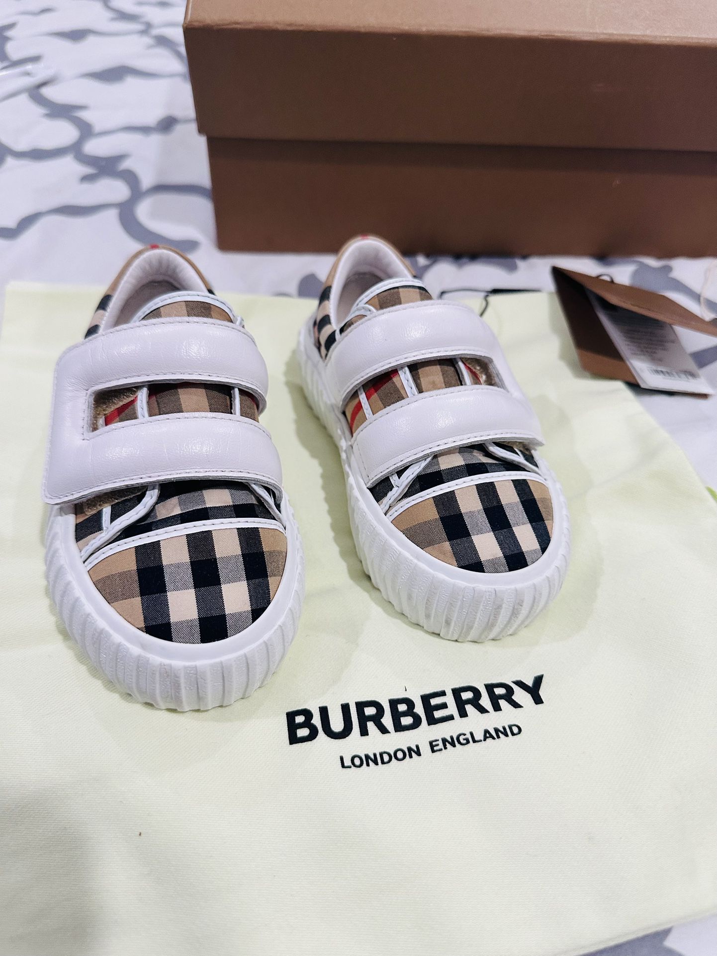 Burberry Kid Shoes And Polo 2 Years