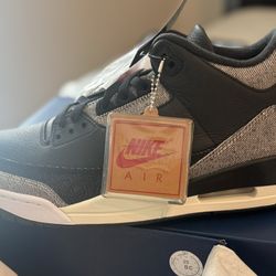Jordan 3 Levi black 