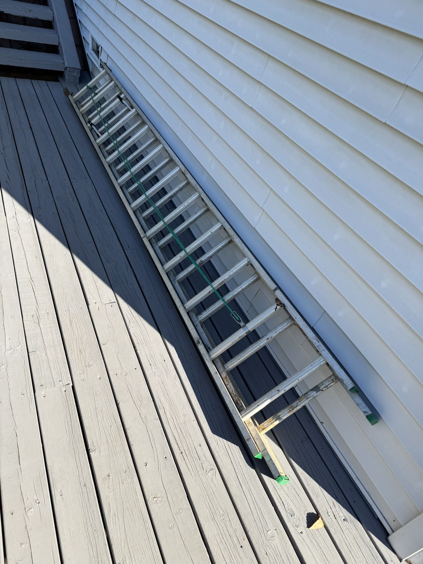 28ft Aluminum Ladder