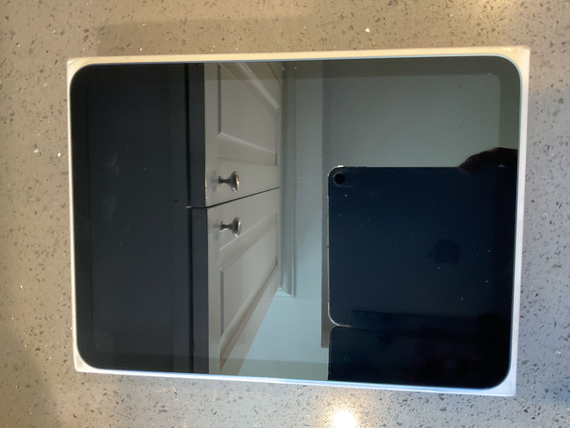 IPAD (A16) WIFI 256G BLUE BRAND NEW NO BOX JUST IPAD