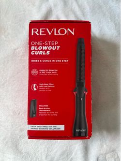 Revlon One Step Blowout Curl Styling Tool