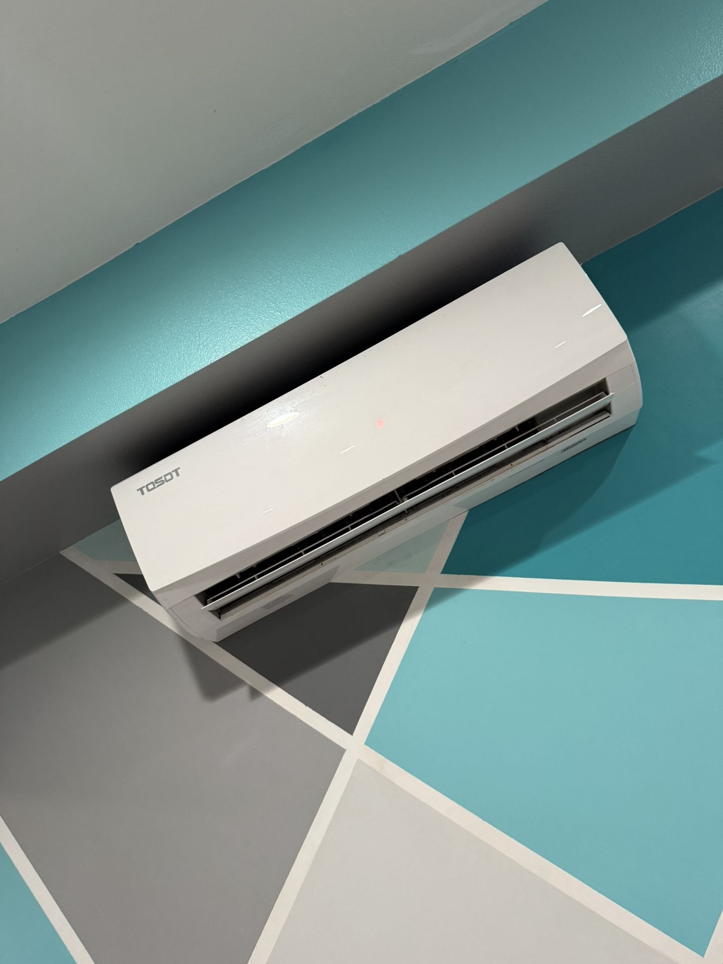 Mini Split Air Conditioner