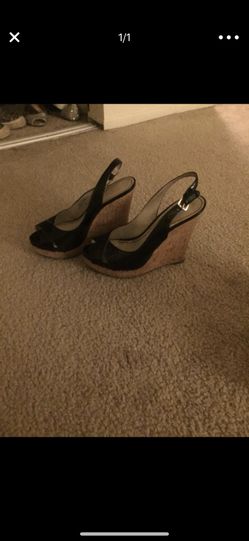 Sandals size 7