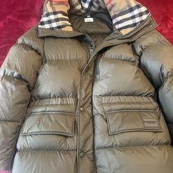 Burberry Down Puffy Jacket