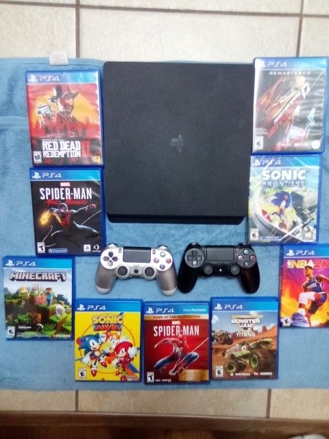 Selling Playstation 4 With Games And Racing Turbo Wheel