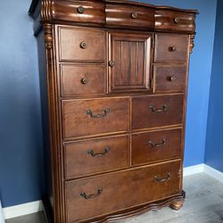 Solid Wood Dresser