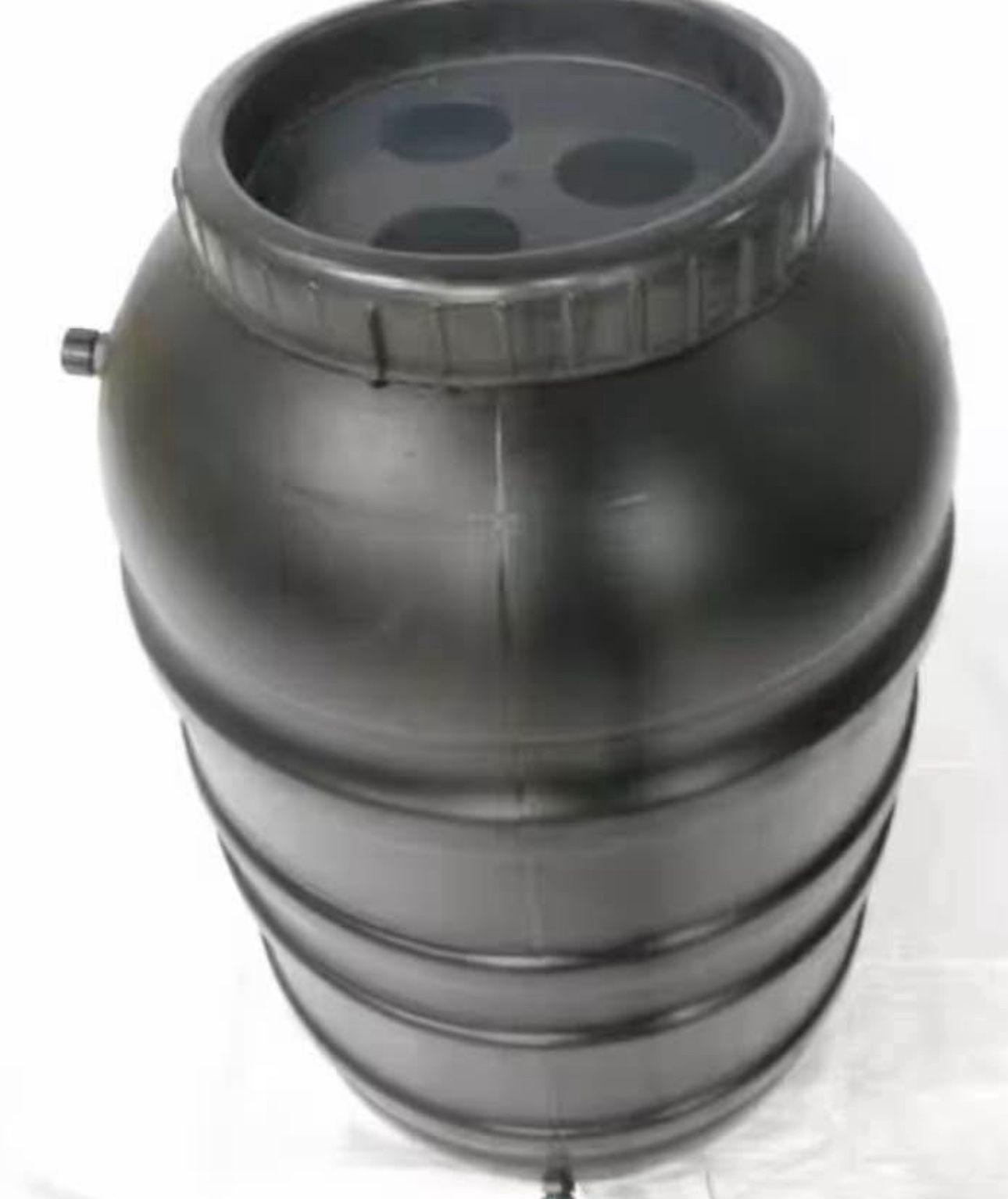 Black 55 Gallon Rain Barrel