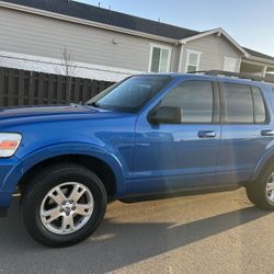 2010 Ford Explorer