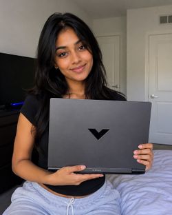Victus Gaming Laptop RTX 5060 AMD Ryzen 7