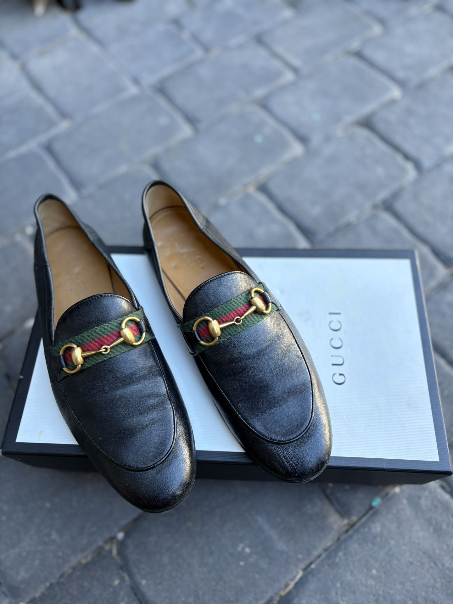 Gucci shoes ( Loafers)