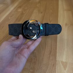 Gucci belt