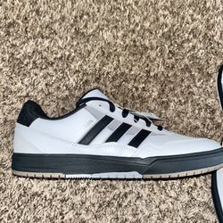 Adidas Tyshawn 2