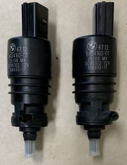 2007-2013 BMW X5 HEADLAMP & WINDSHIELD WASHER PUMPS 67-12-6-934-160-01