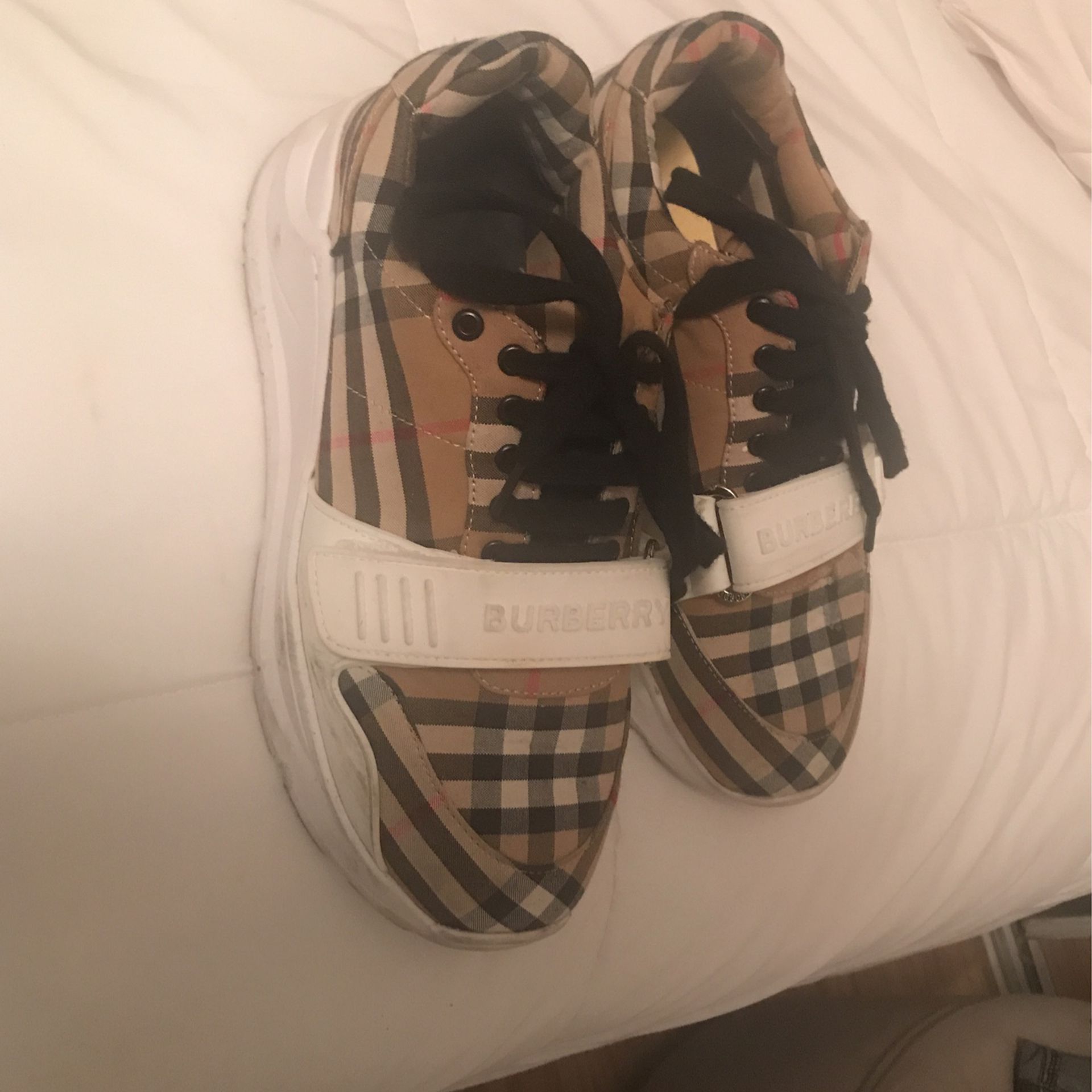 Burberry  Shoes Size 38 