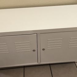 Storage Locker With Keys 