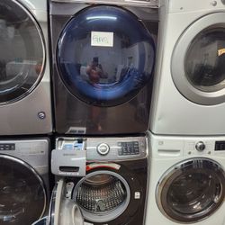 SAMSUNG SET STEAM WASHER AND GAS DRYER 