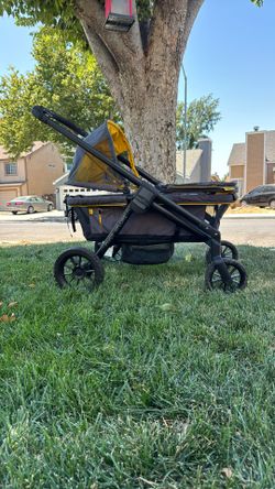 Even Flo Pivot Explore Stroller Wagon