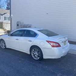 2010 Nissan Maxima