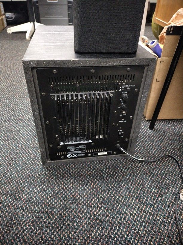 Kenwood Subwoofer And Center Speaker