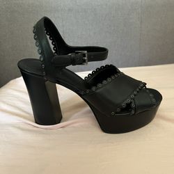MK Black Heels