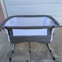 Basinet Baby Delight