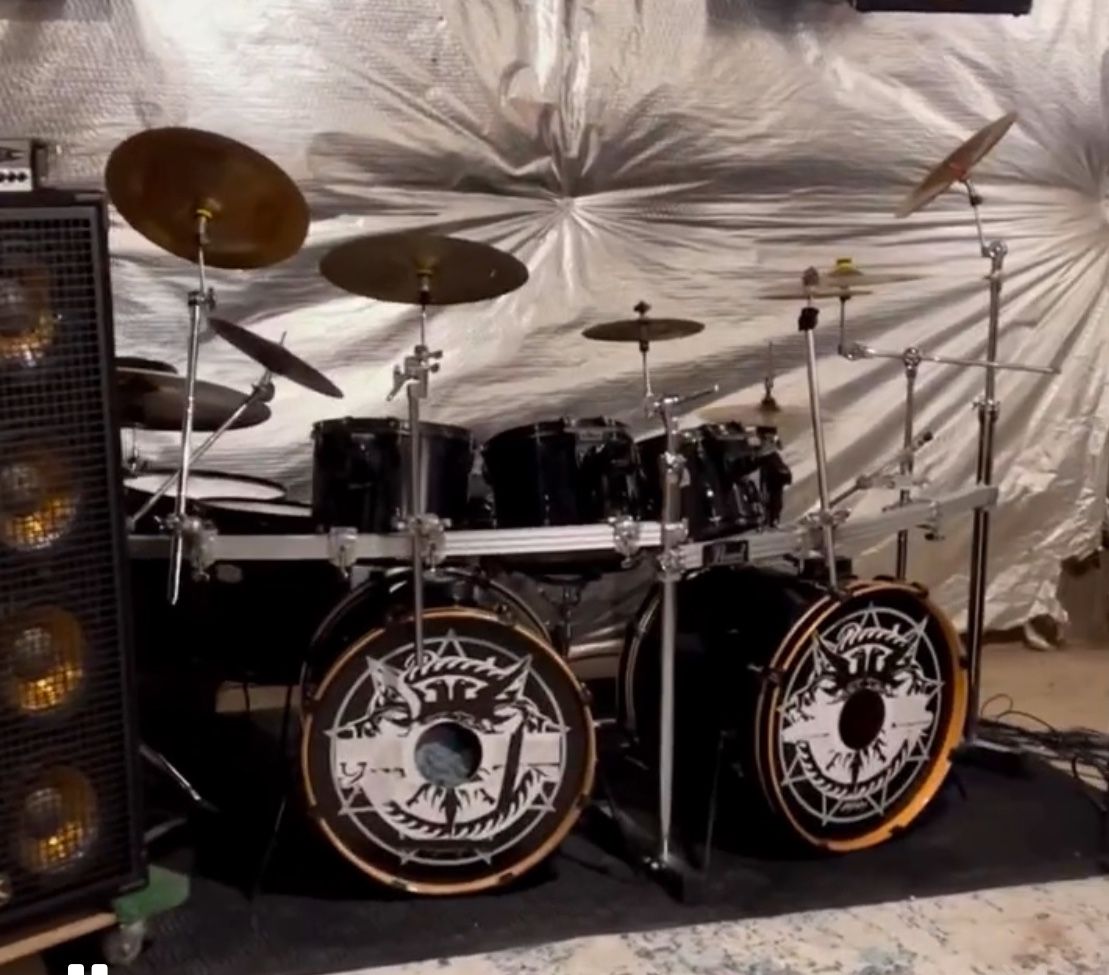 Pearl Drum Set
