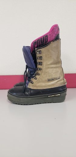 Made in Italy-Korea Burton Leather Waterproof Snowboard Boots Boots Women's Size 7