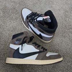 Travis scott Jordan 1
