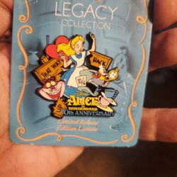 Disney Alice in Wonderland 70th Anniversary Legacy Collection LR Pin *New.