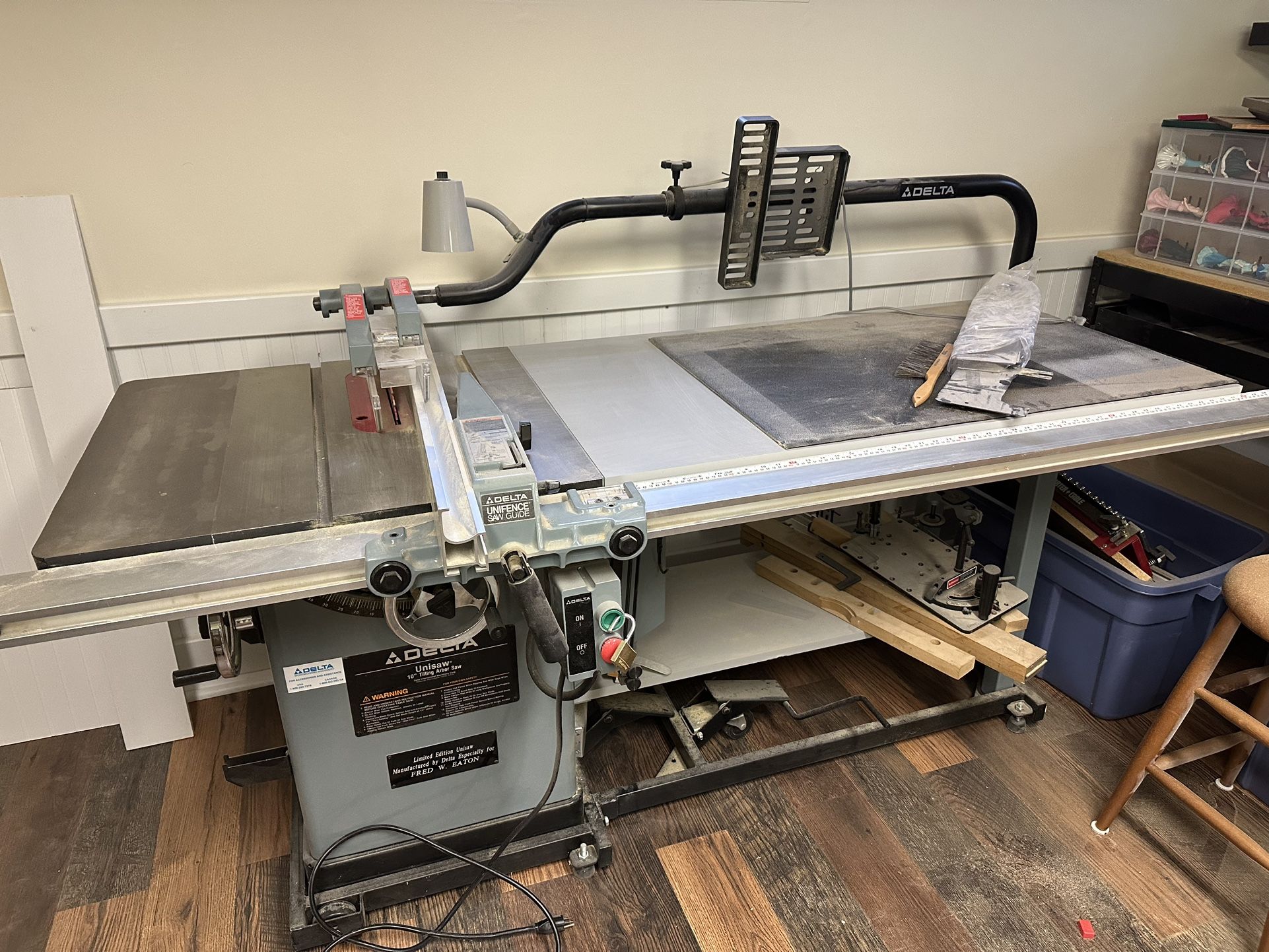 Delta Large Table Saw