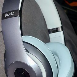 Beats 🎧 Studio Wireless Metallic Sky Blue Rare Color 