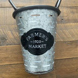Galvanized Metal Planter 