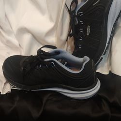  Keen Women Vista Energy 