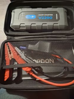 TOPDON Battery Jumpstarter 2200 V
