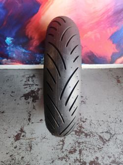 140/80/UB17 Motorcycle Tire