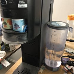 Ninja Thirsti Drink system 