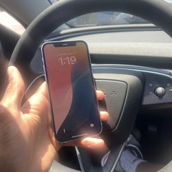 iPhone 12 128gb *UNLOCKED*
