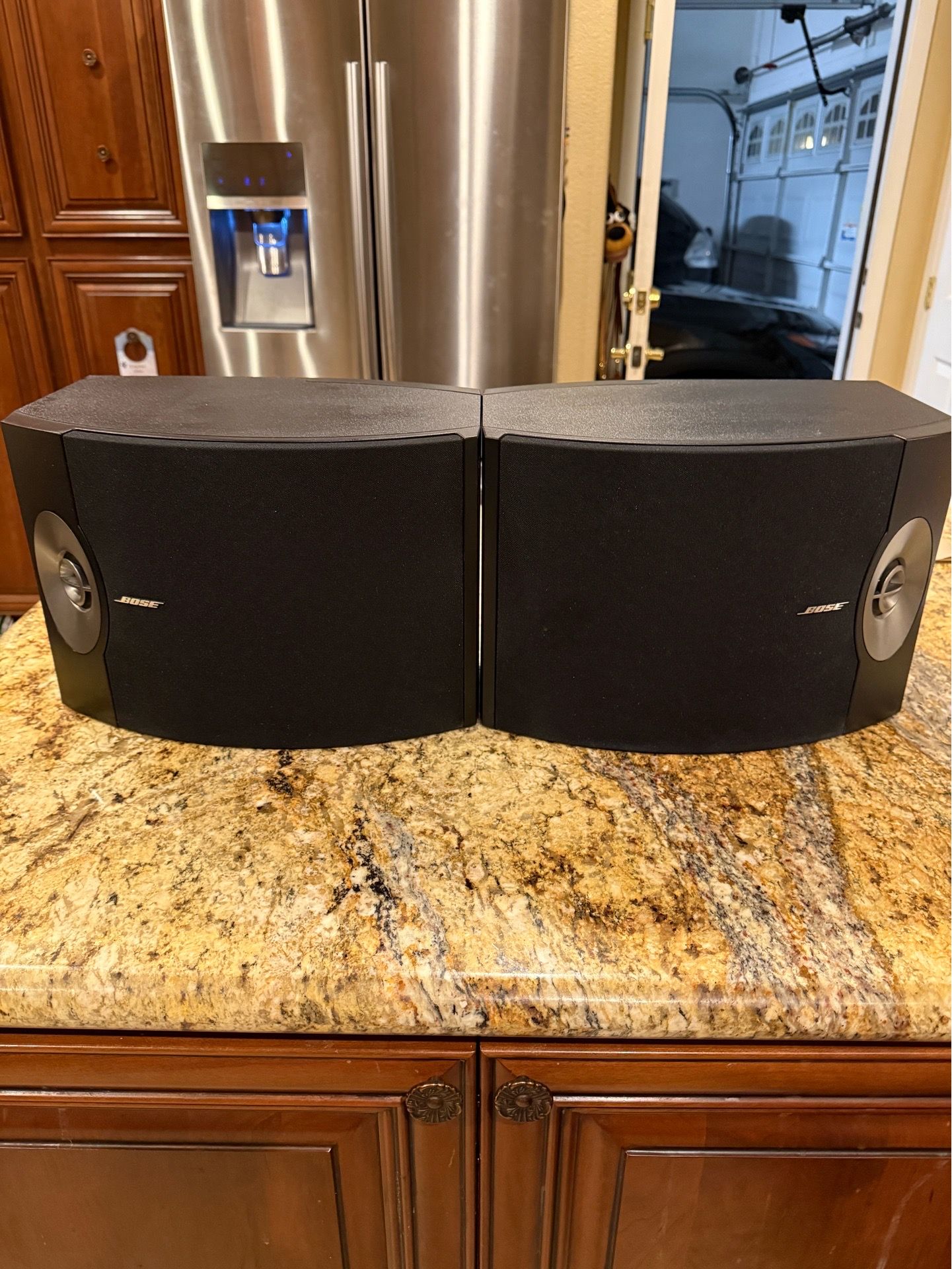 Bose speakers, ONYKO Receiver, Rock speakers, Hanging outdoor speakers and new 100ft speaker wire and various speaker selectors. Package deal.