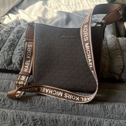 Michael Kors Crossbody 