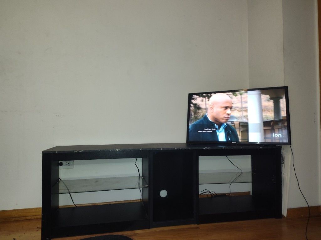 65in TV Stand