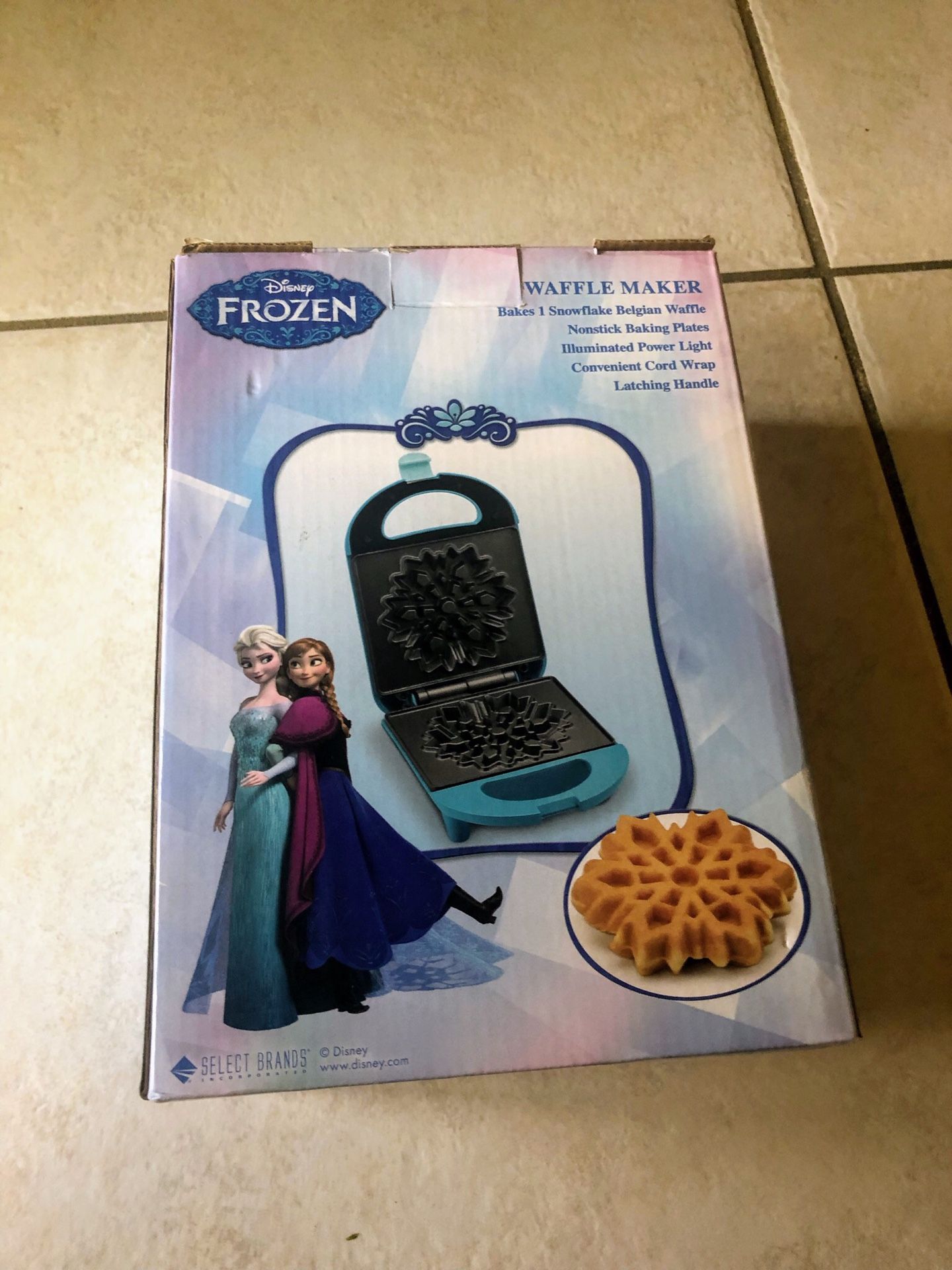 Disney Frozen Waffle maker for Sale in Deerfield Beach, FL OfferUp